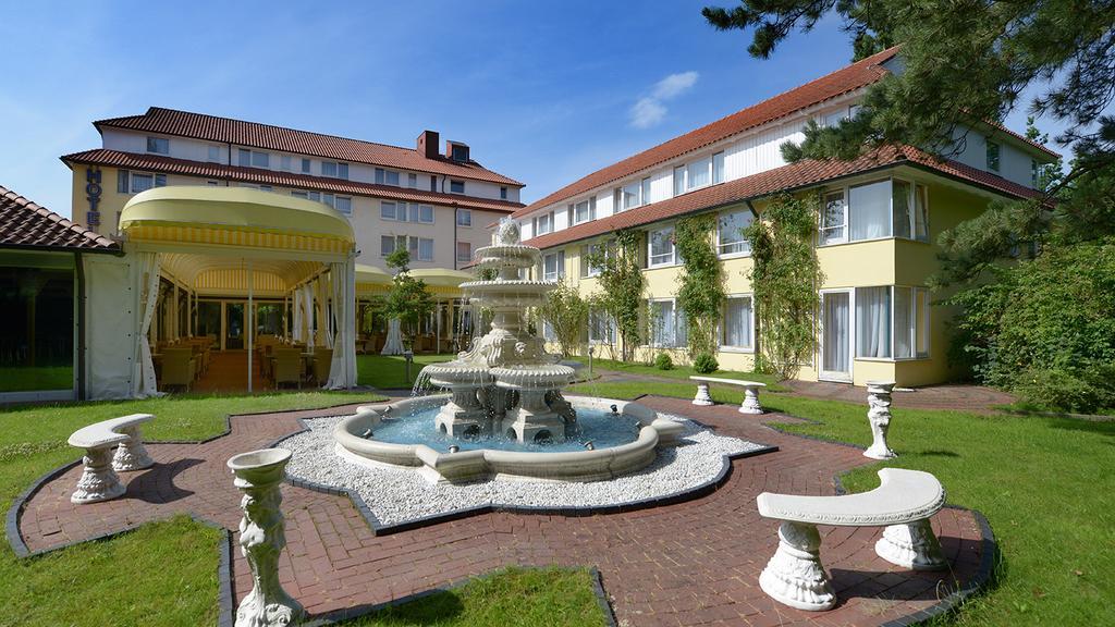 Parkhotel Stader Hof ภายนอก รูปภาพ